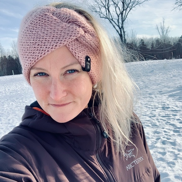 Meet your Posher, Suzie - Picture 1 of 3